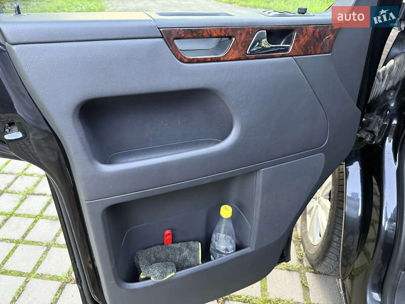 Минивэн Volkswagen Multivan 2015 в Броварах