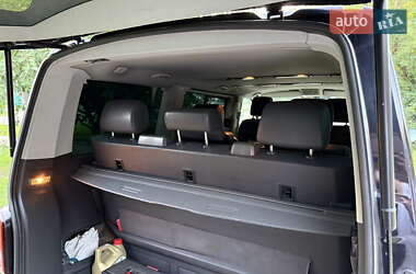Минивэн Volkswagen Multivan 2015 в 