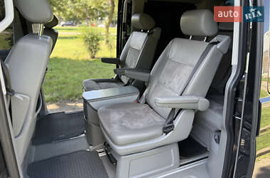 Минивэн Volkswagen Multivan 2008 в 