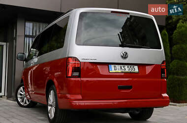 Минивэн Volkswagen Multivan 2020 в 