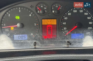 Минивэн Volkswagen Multivan 2009 в 