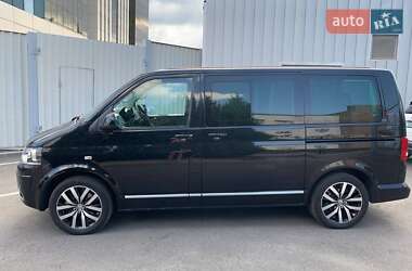 Минивэн Volkswagen Multivan 2011 в 