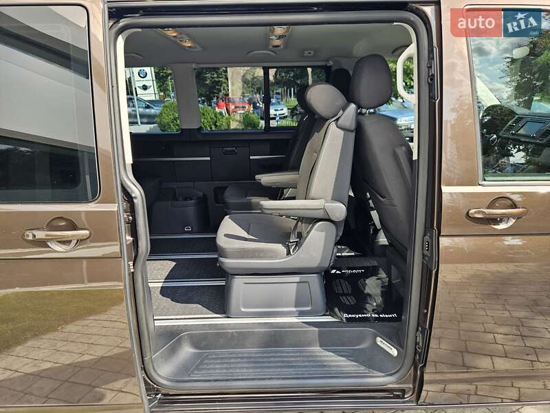 Минивэн Volkswagen Multivan 2019 в Киеве