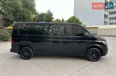 Минивэн Volkswagen Multivan 2020 в 