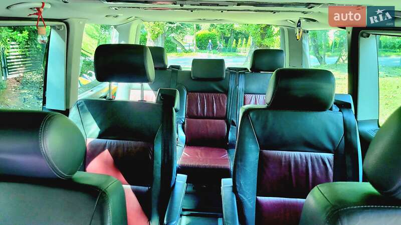 Минивэн Volkswagen Multivan 2006 в Киеве