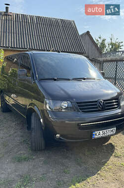Минивэн Volkswagen Multivan 2006 в 