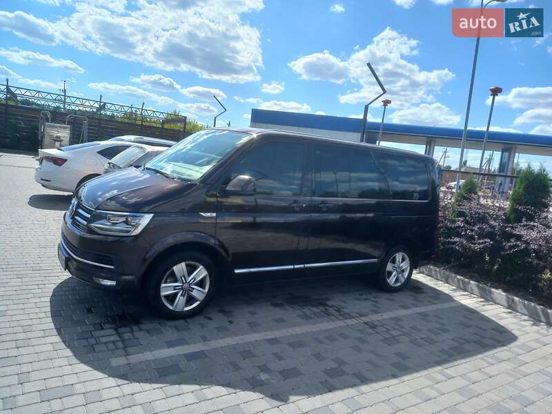 Минивэн Volkswagen Multivan 2016 в Кропивницком