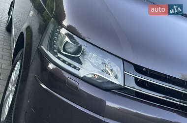 Минивэн Volkswagen Multivan 2015 в 