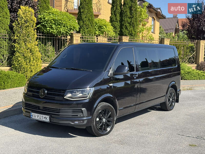 Минивэн Volkswagen Multivan 2016 в 