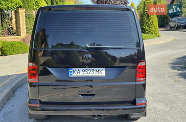 Минивэн Volkswagen Multivan 2016 в 