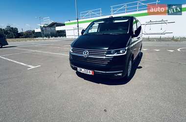 Минивэн Volkswagen Multivan 2020 в 