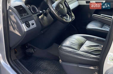 Минивэн Volkswagen Multivan 2009 в 