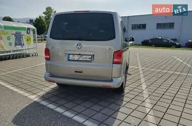 Минивэн Volkswagen Multivan 2012 в 