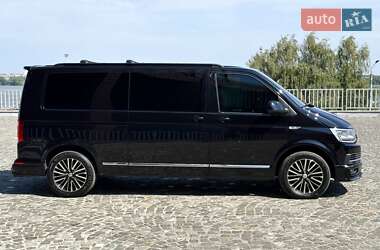 Минивэн Volkswagen Multivan 2016 в 