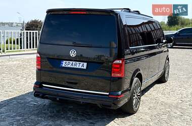Минивэн Volkswagen Multivan 2016 в 