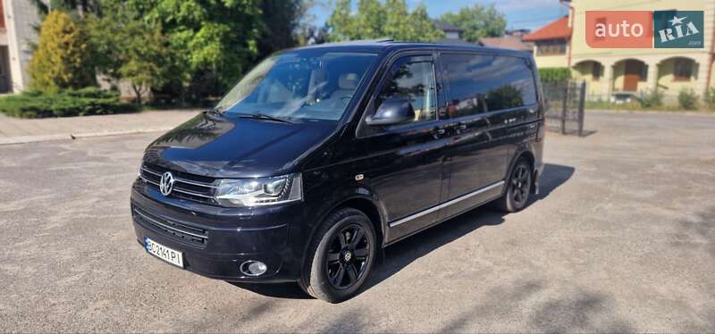 Мінівен Volkswagen Multivan 2013 в Львові
