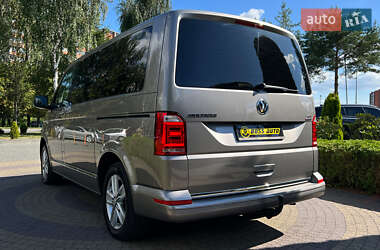 Минивэн Volkswagen Multivan 2017 в 