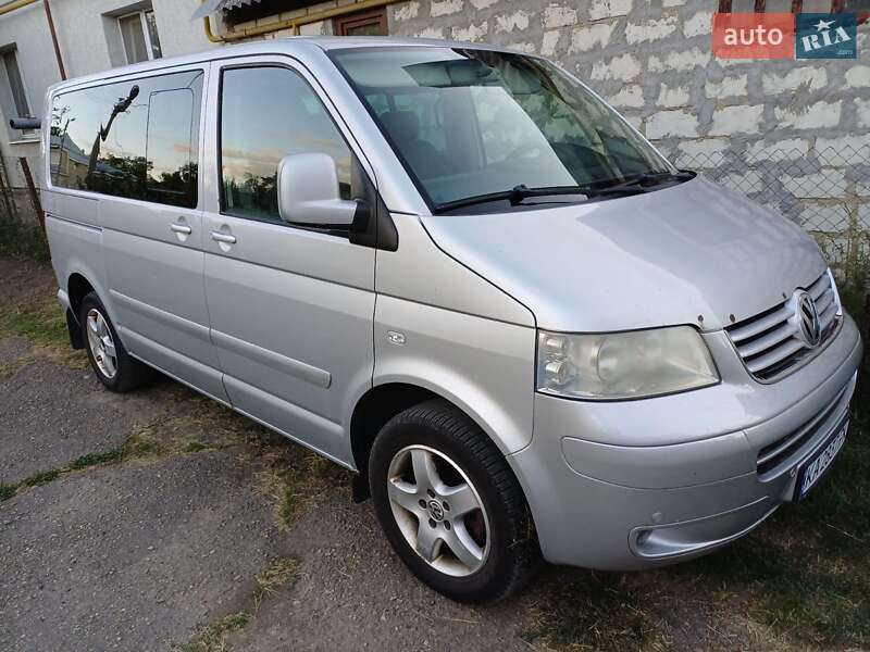 Минивэн Volkswagen Multivan 2007 в 