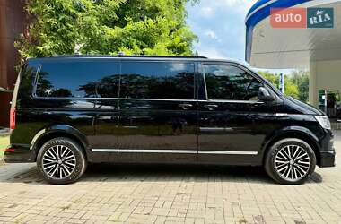 Минивэн Volkswagen Multivan 2016 в 