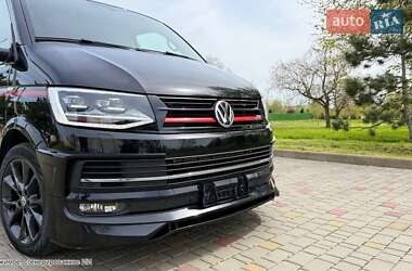 Минивэн Volkswagen Multivan 2018 в 
