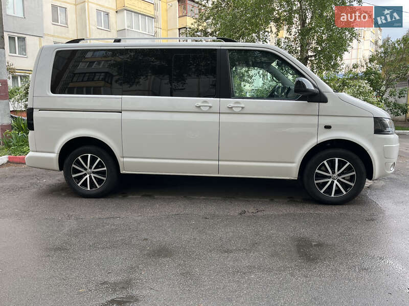 Минивэн Volkswagen Multivan 2013 в Белой Церкви