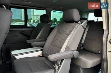 Минивэн Volkswagen Multivan 2020 в 