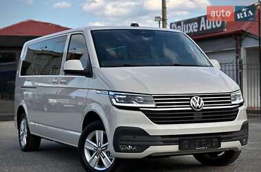 Минивэн Volkswagen Multivan 2020 в 