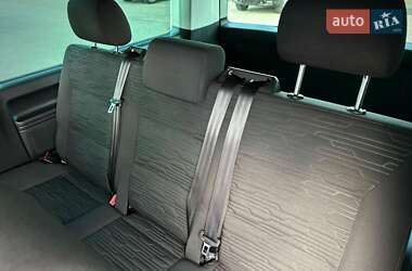 Минивэн Volkswagen Multivan 2020 в 