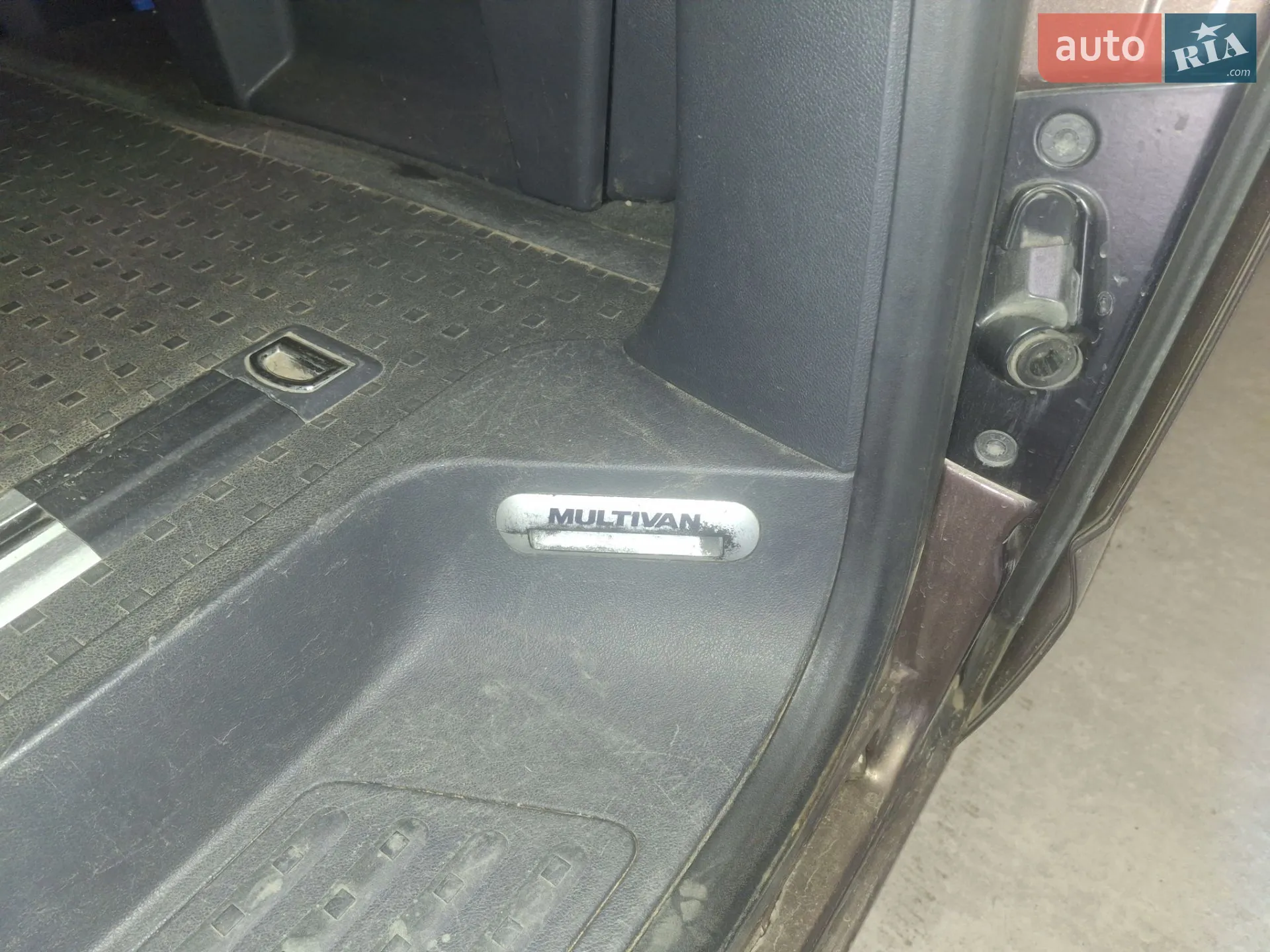 2012 Volkswagen Multivan - мініатюра 30