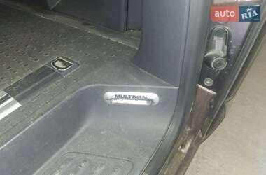 Минивэн Volkswagen Multivan 2012 в 