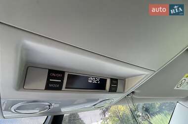 Минивэн Volkswagen Multivan 2018 в 