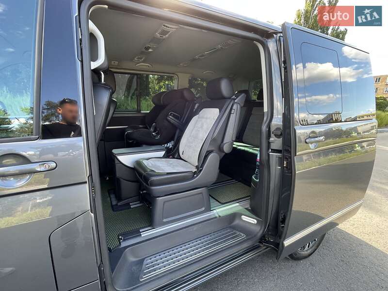 Минивэн Volkswagen Multivan 2018 в Киеве фото 40 Минивэн Volkswagen Multivan 2018 в Киеве