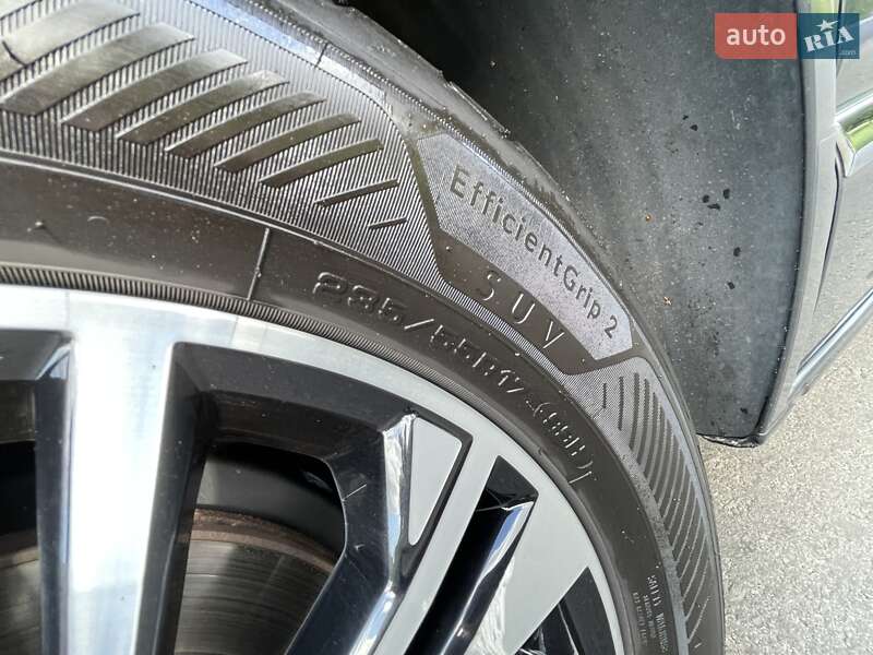 Минивэн Volkswagen Multivan 2018 в Киеве фото 46 Минивэн Volkswagen Multivan 2018 в Киеве