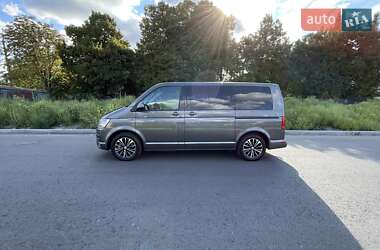Минивэн Volkswagen Multivan 2018 в 