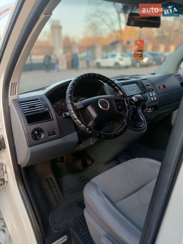 Минивэн Volkswagen Multivan 2008 в Нежине фото 7 Минивэн Volkswagen Multivan 2008 в Нежине