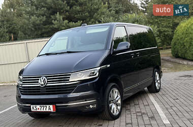 Минивэн Volkswagen Multivan 2020 в 