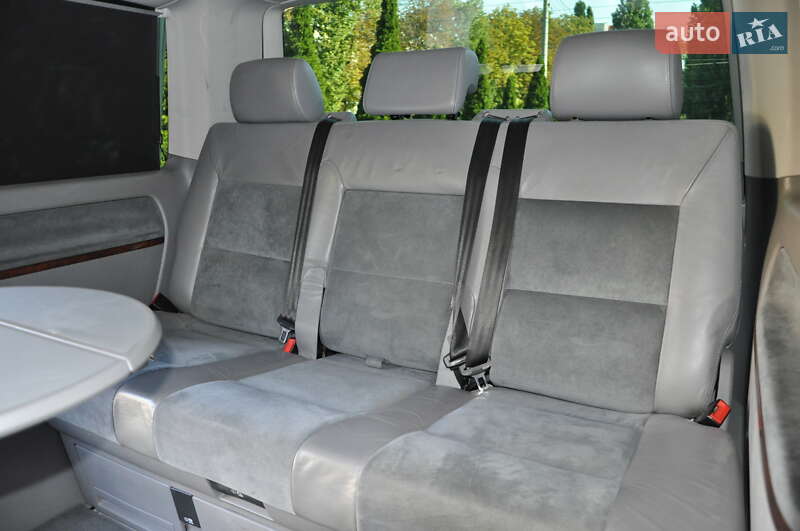Мінівен Volkswagen Multivan 2006 в Одесі