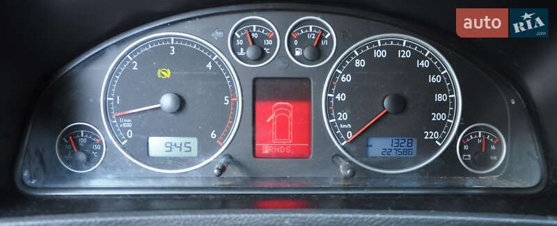 Мінівен Volkswagen Multivan 2006 в Одесі