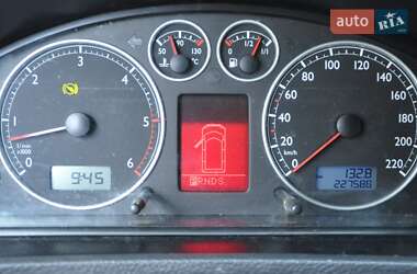Минивэн Volkswagen Multivan 2006 в 