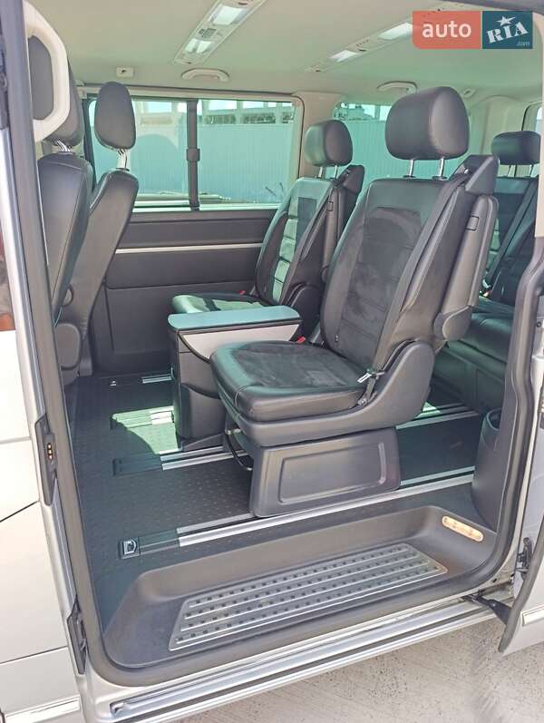 Минивэн Volkswagen Multivan 2019 в Киеве фото 14 Минивэн Volkswagen Multivan 2019 в Киеве