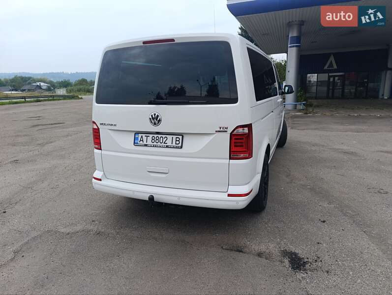 Минивэн Volkswagen Multivan 2017 в Долине фото 6 Минивэн Volkswagen Multivan 2017 в Долине