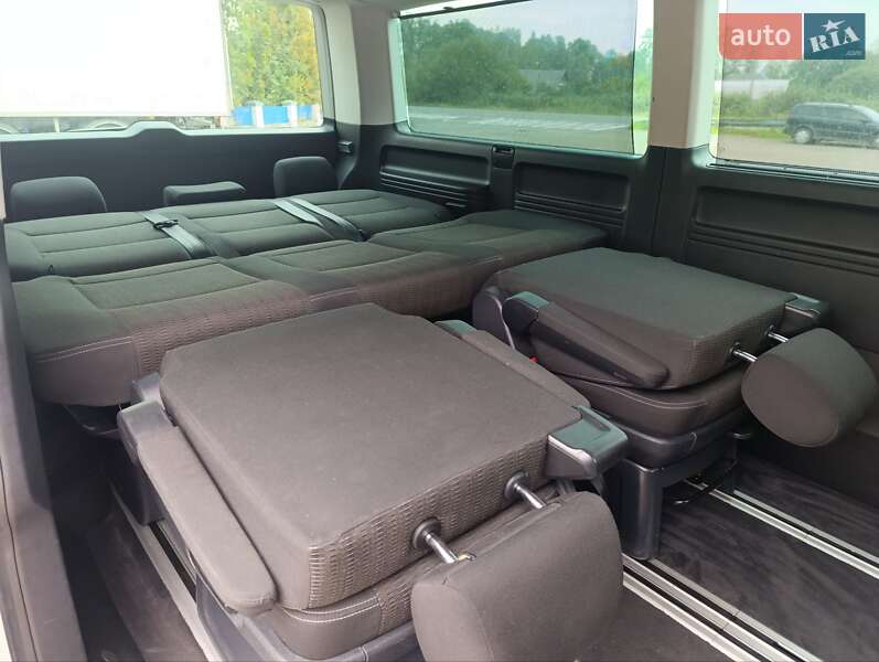 Минивэн Volkswagen Multivan 2017 в Долине фото 19 Минивэн Volkswagen Multivan 2017 в Долине