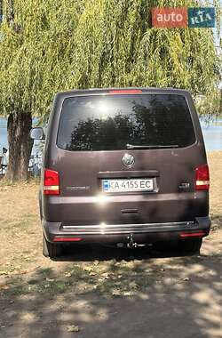 Минивэн Volkswagen Multivan 2012 в 