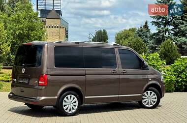 Минивэн Volkswagen Multivan 2014 в 