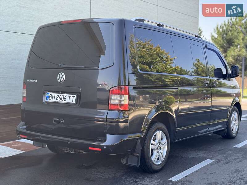 Минивэн Volkswagen Multivan 2008 в Киеве