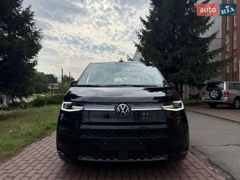 Мінівен Volkswagen Multivan 2022 в Києві