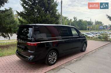 Минивэн Volkswagen Multivan 2022 в Киеве