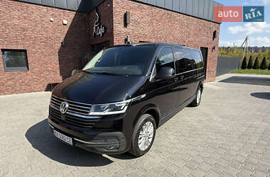 Минивэн Volkswagen Multivan 2022 в 