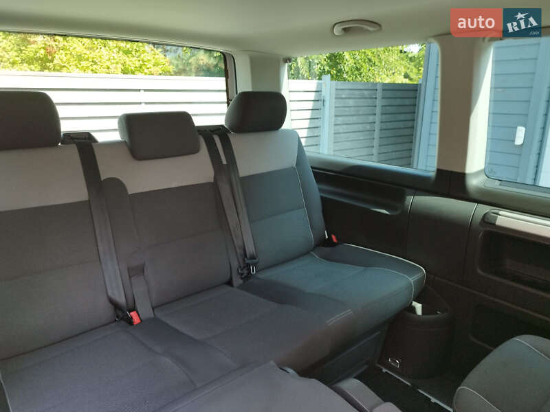 Минивэн Volkswagen Multivan 2010 в Киеве фото 13 Минивэн Volkswagen Multivan 2010 в Киеве