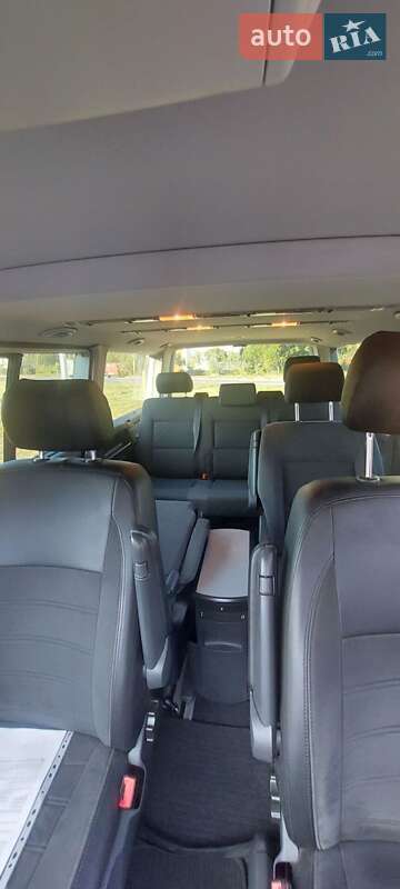 Минивэн Volkswagen Multivan 2011 в Прилуках